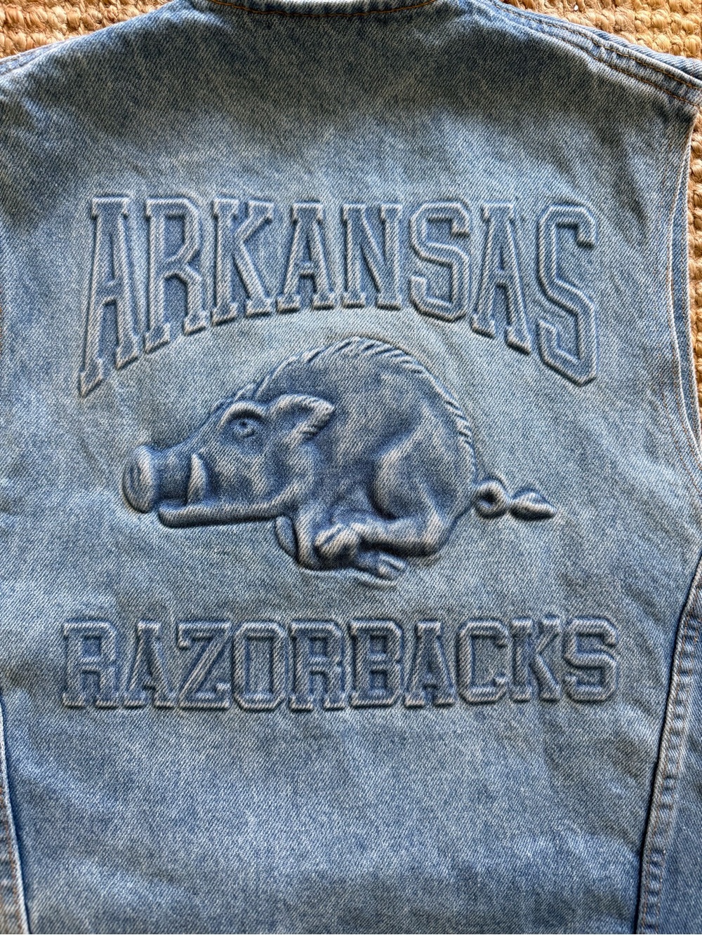 Vintage USA Made Arkansas Razorbacks Embossed Denim Vest M Football Game Day - Picture 5 of 8